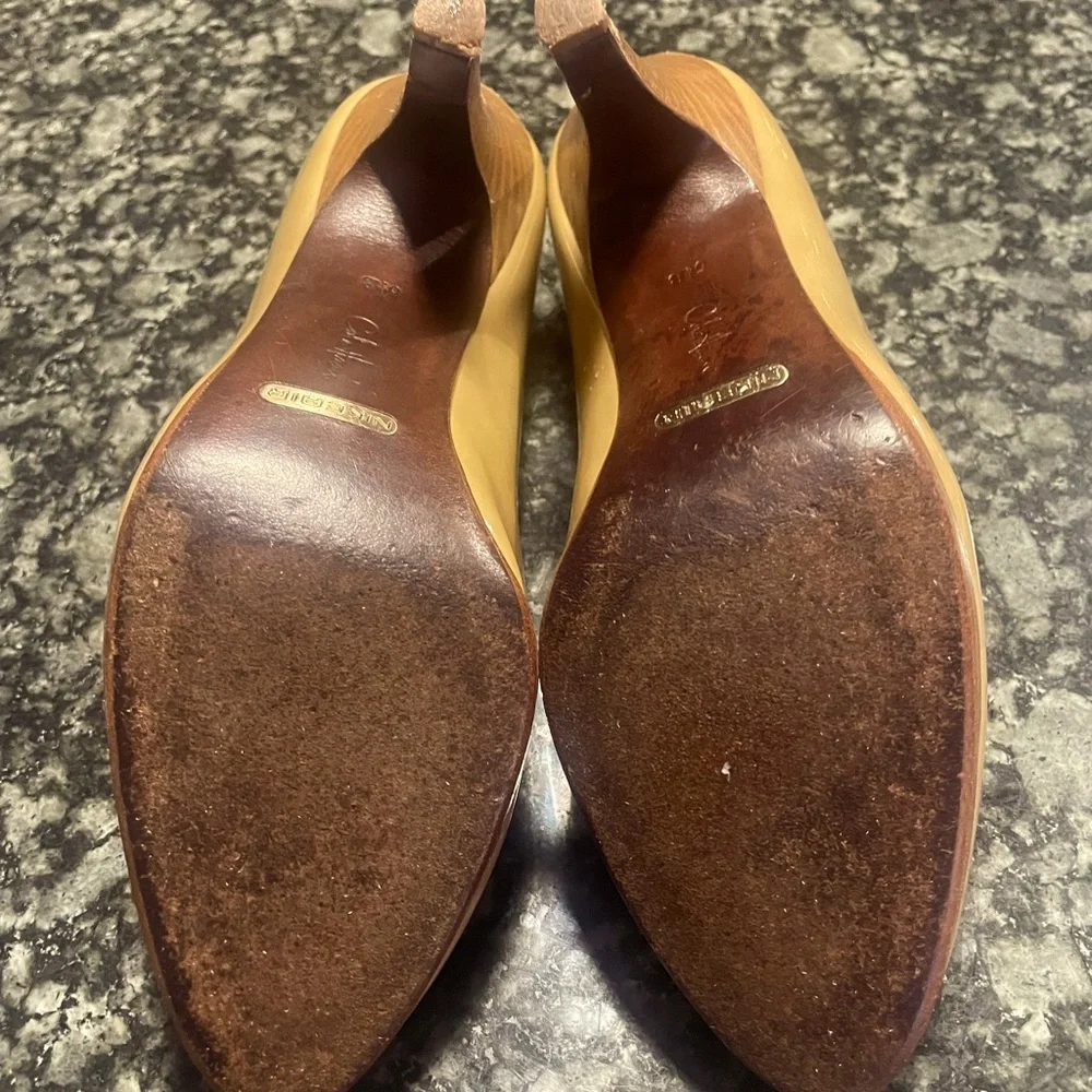 Beautiful Chelsea patent leather Cole Haan/Nike Air‎ pumps